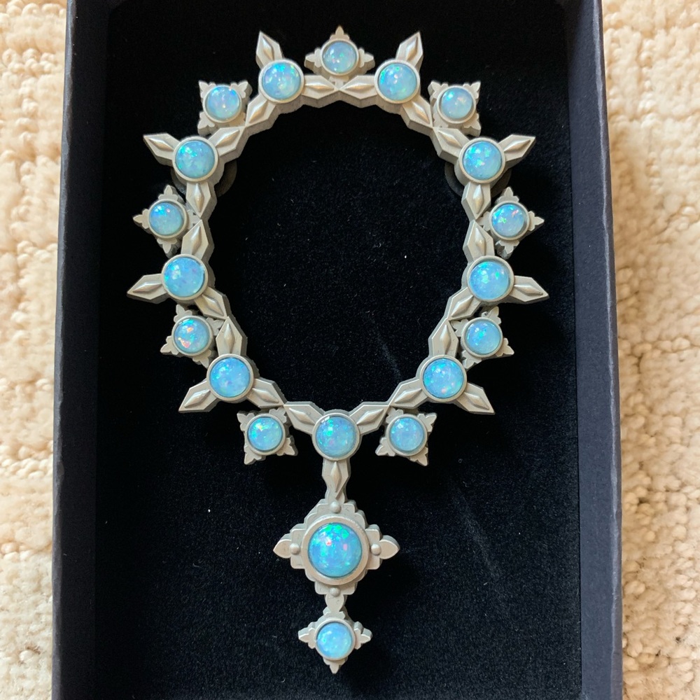 Harry Potter Cursed Necklace Pin